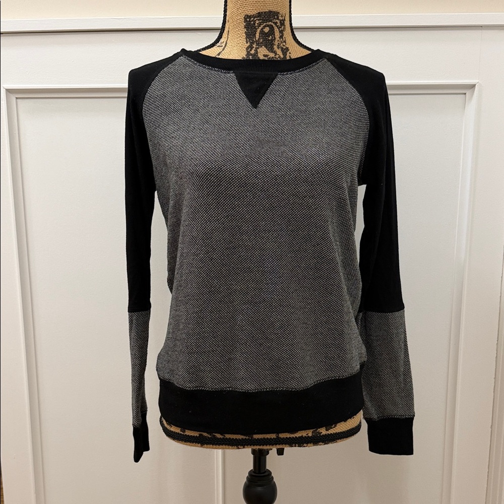 Beyond Yoga women’s top